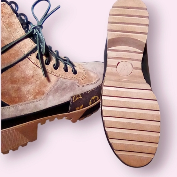 Louis Vuitton Laureate Platform Desert Boots in Beige Sz 40EU Womans 9US - Picture 4 of 4